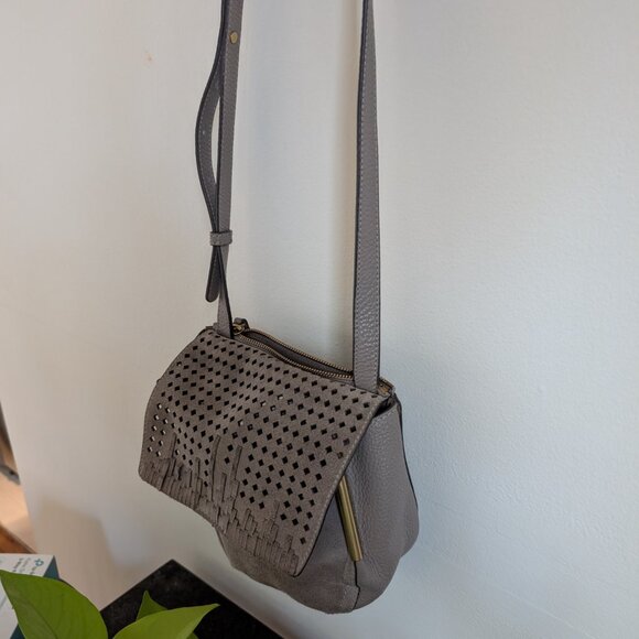Vince Camuto Storm Gray crossbody bag - Picture 3 of 8